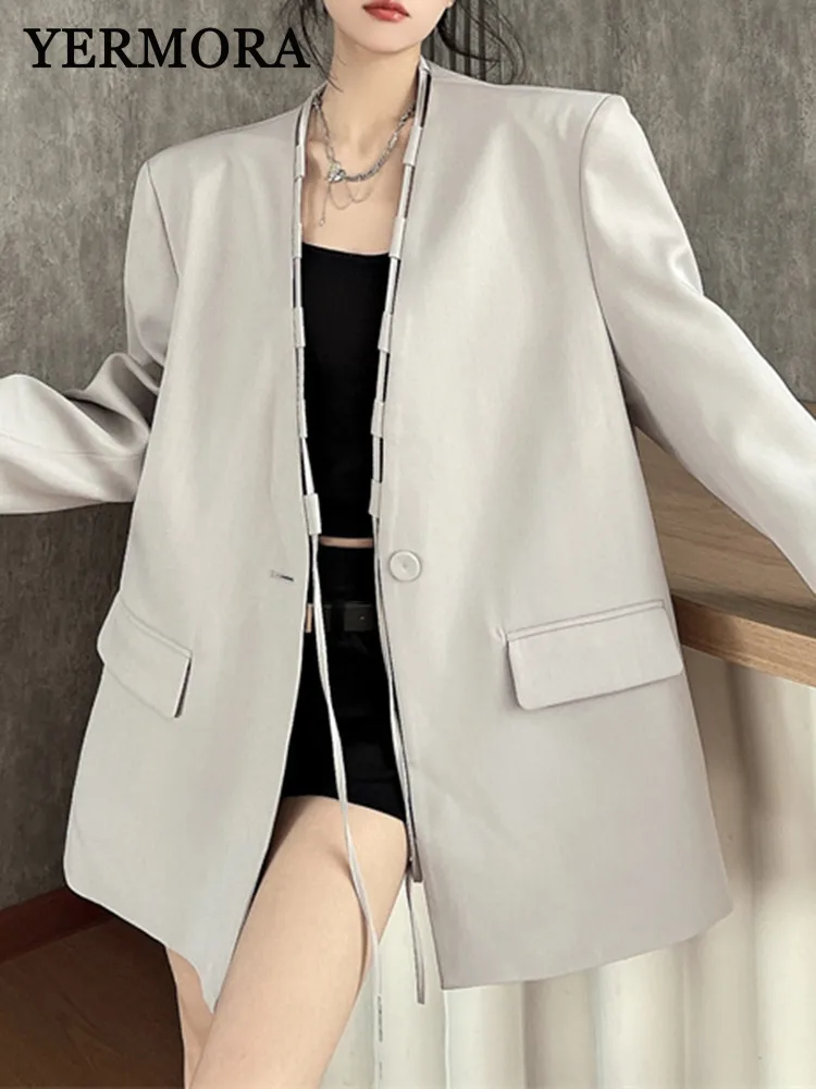 YERMORA Gray Drawstring Brief Casual Blazer For Women Long Sleeve Loose Fit New Jacket Fashion Tide Spring Autumn 2025 A895
YERMORA Gray Drawstring Brief Casual Blazer For Women Long Sleeve Loose Fit New Jacket Fashion Tide Spring Autumn 2025 A895