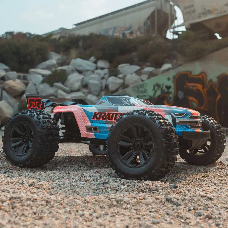 Arrma Kraton V6 1/8 Scale 6s Rc Car Brushless Electric Off-Road Truck High Performance Racing Buggy Hobby Model Boy Toy
Arrma Kraton V6 1/8 Scale 6s Rc Car Brushless Electric Off-Road Truck High Performance Racing Buggy Hobby Model Boy Toy