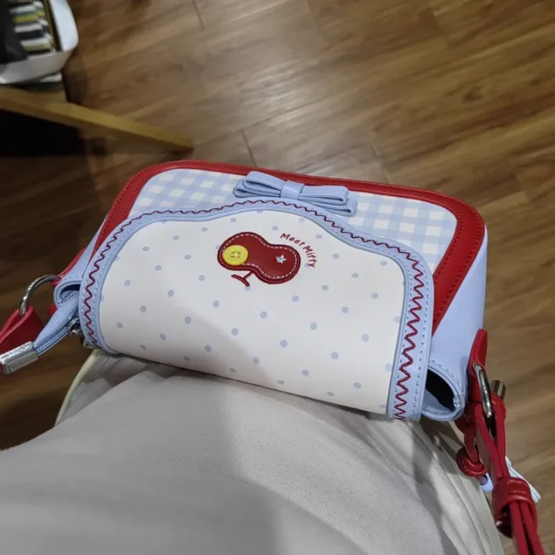 Miffy New Saddle Bag Sweet Simple Japanese Underarm Single Shoulder Crossbody Bag Charm Collectible Gift Series Ornaments
Miffy New Saddle Bag Sweet Simple Japanese Underarm Single Shoulder Crossbody Bag Charm Collectible Gift Series Ornaments