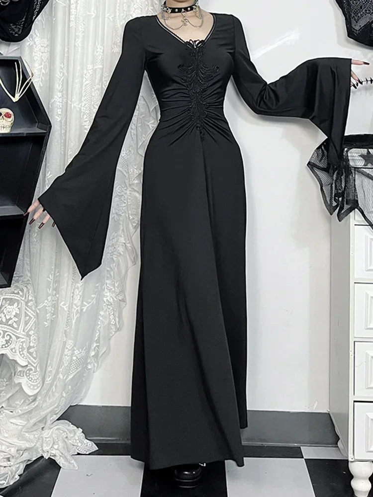 2024 New Vintage Gothic Halloween Dress Women Y2K Dark Punk Elegant Flare Sleeve V-neck High Waist Dress Alternative Party Dress
2024 New Vintage Gothic Halloween Dress Women Y2K Dark Punk Elegant Flare Sleeve V-neck High Waist Dress Alternative Party Dress