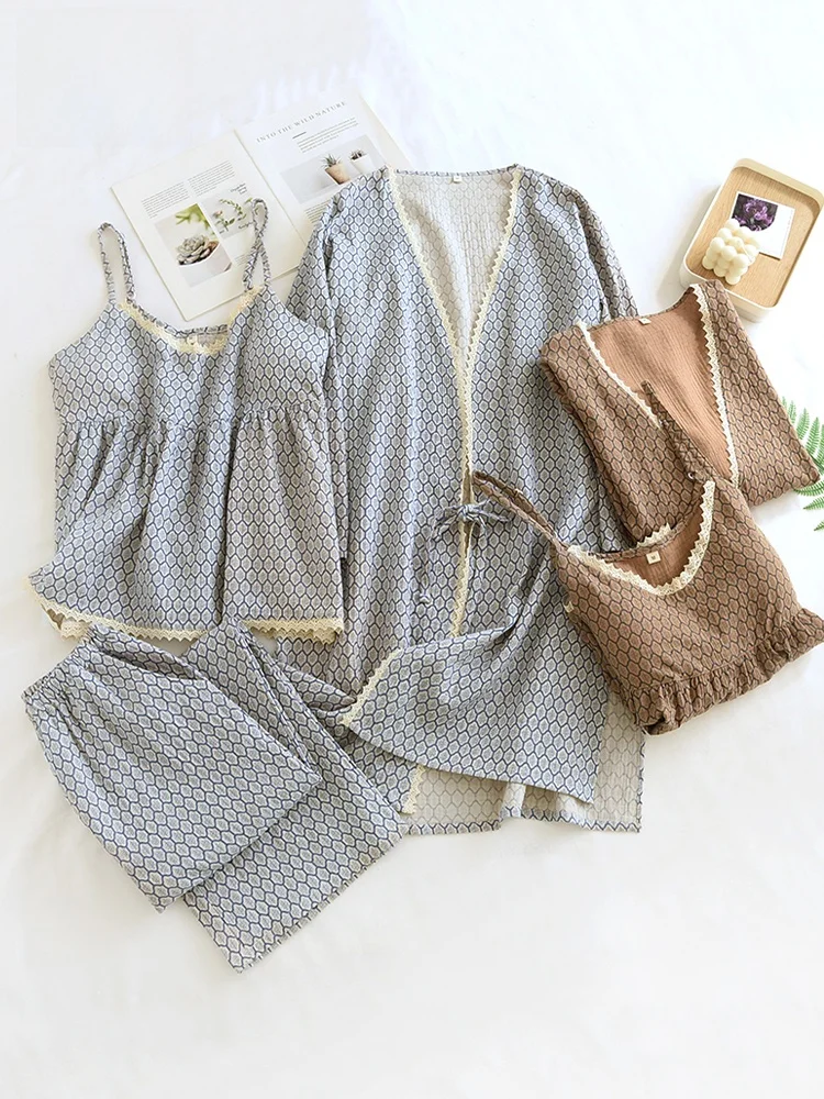 Женский хлопковый комплект для дома из трех предметов: футболка с интегрированными чашечками, домашняя одежда из чистого хлопка, марлевая блузка с длинным рукавом и V-образным вырезом
Женский хлопковый комплект для дома из трех предметов: футболка с интегрированными чашечками, домашняя одежда из чистого хлопка, марлевая блузка с длинным рукавом и V-образным вырезом