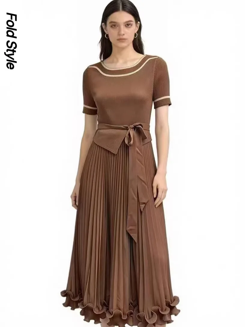 Miyake 2026 New Wholesale Waist and Thin Fashion Round Neck Temperament Celebrity Loose Fungus Edge Dress
Miyake 2026 New Wholesale Waist and Thin Fashion Round Neck Temperament Celebrity Loose Fungus Edge Dress