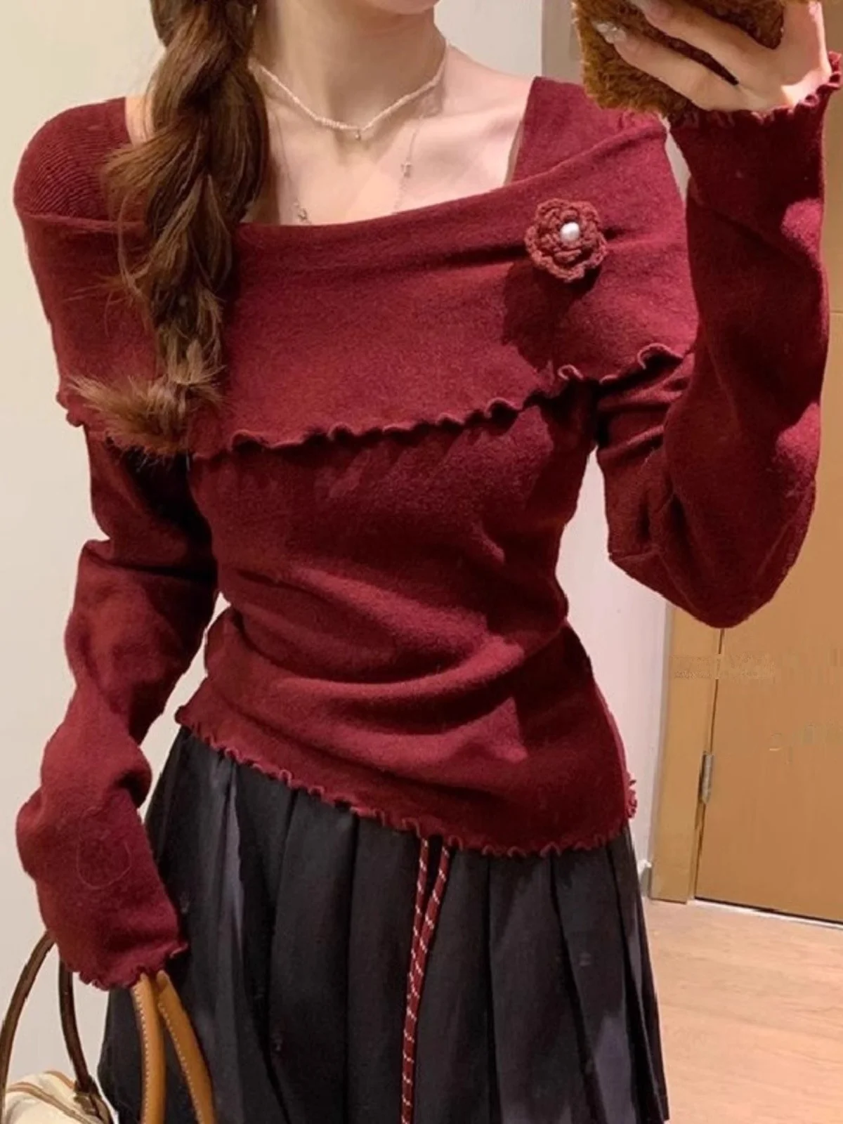 Large Size Red Flower Wooden One Shoulder Knitted Sweater Women's Autumn Winter Fashion Inner Wear Long Sleeve Top
Large Size Red Flower Wooden One Shoulder Knitted Sweater Women's Autumn Winter Fashion Inner Wear Long Sleeve Top
