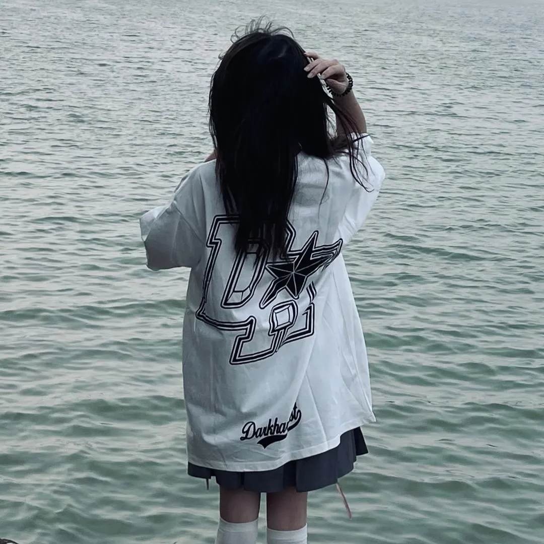 Womens Short Sleeve T-Shirts Plaid Pattern Design Cotton Tops Loose Fit Summer Casual Breathable Soft Comfortable Fashion Trend
Womens Short Sleeve T-Shirts Plaid Pattern Design Cotton Tops Loose Fit Summer Casual Breathable Soft Comfortable Fashion Trend