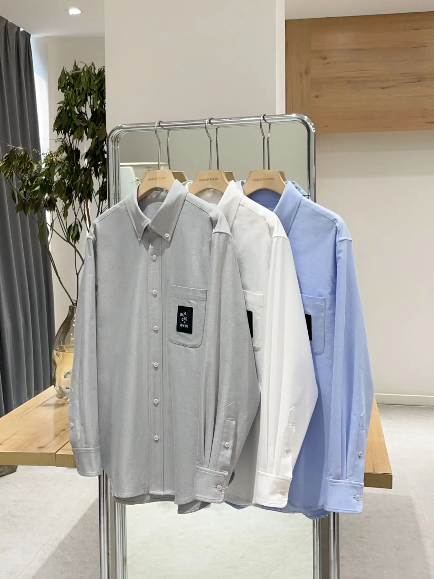 Nok Xiaola Authentic Spring 2025 Brand Loose Single-Button Embroidered irt Women's Straight-Cut Pure Cotton -S...
Nok Xiaola Authentic Spring 2025 Brand Loose Single-Button Embroidered irt Women's Straight-Cut Pure Cotton -S...