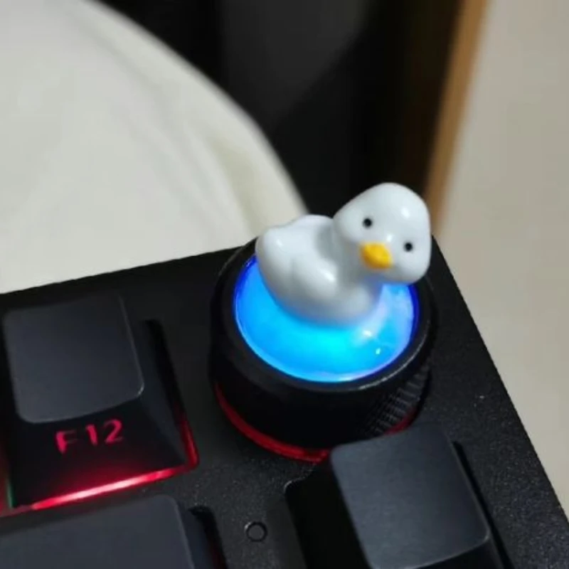 MiFuny Cute Duck Knob Keycaps Translucent Resin Key Cap Volume Knob Handmade Custom KeyCap for Hi75Mechanical Keyboard Art Gifts
MiFuny Cute Duck Knob Keycaps Translucent Resin Key Cap Volume Knob Handmade Custom KeyCap for Hi75Mechanical Keyboard Art Gifts