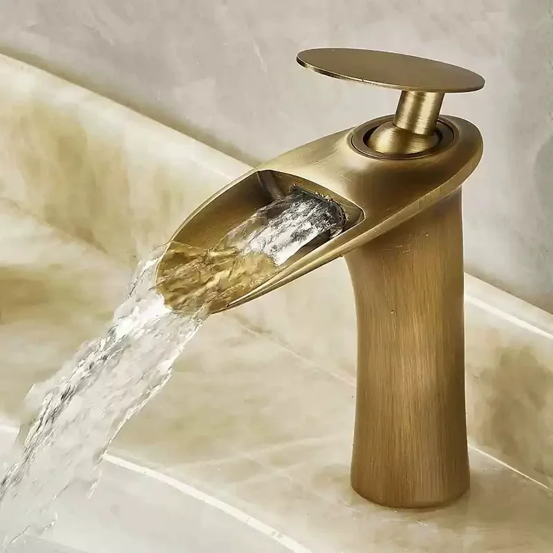 Antique Bathroom Faucet Gold Basin Faucets Brass Hot & Cold Bathroom Sink Faucet Deck Mounted Lavotory Faucet Mixer Water Tap
Antique Bathroom Faucet Gold Basin Faucets Brass Hot & Cold Bathroom Sink Faucet Deck Mounted Lavotory Faucet Mixer Water Tap