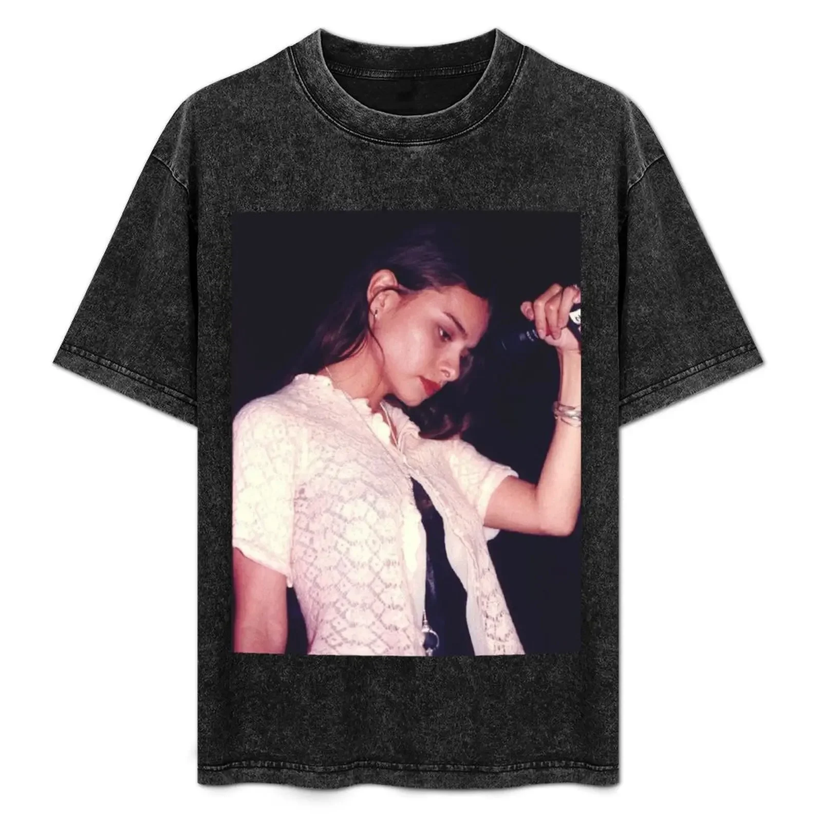 Mazzy Star - Hope Sandoval Concert T-Shirt korean fashion oversize t-shirts man Louboutins men t shirts
Mazzy Star - Hope Sandoval Concert T-Shirt korean fashion oversize t-shirts man Louboutins men t shirts