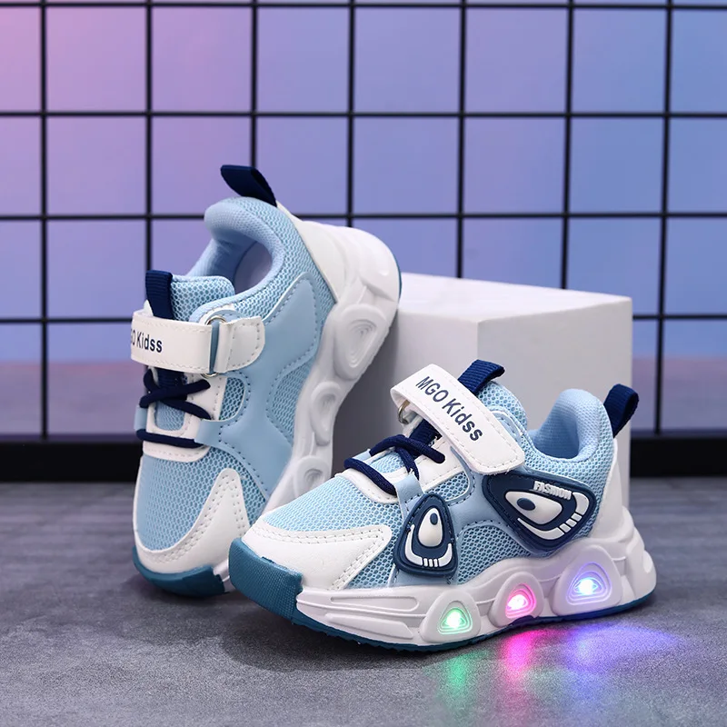 Child sneakers spring new girls' LED luminous sneakers comfortable kids shoe soft soled girl shoes versatile boy shoes кроссовки
Child sneakers spring new girls' LED luminous sneakers comfortable kids shoe soft soled girl shoes versatile boy shoes кроссовки