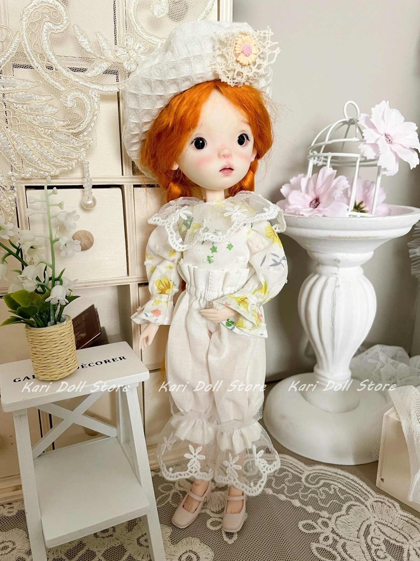 Kari Doll Одежда и юбки 2025 Кружевные шаровары расклешенные брюки свежие топы детские костюмы Landazz Landoudou Doll
Kari Doll Одежда и юбки 2025 Кружевные шаровары расклешенные брюки свежие топы детские костюмы Landazz Landoudou Doll