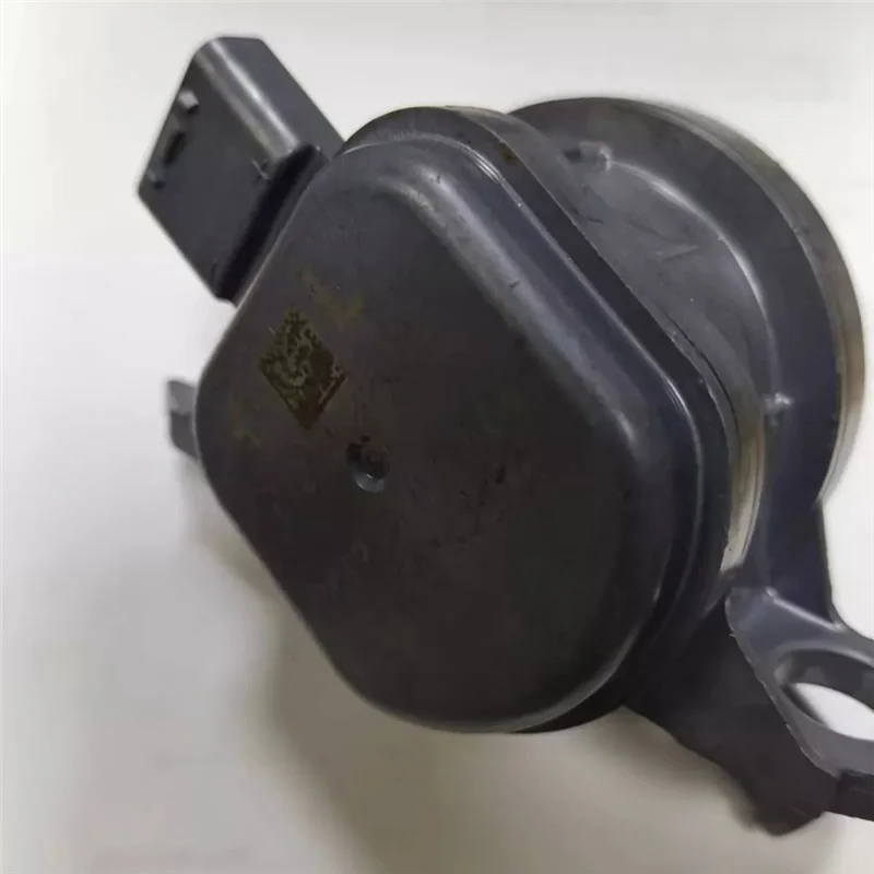 Universall 87260-42050 Car Inverter Water Pump Intercooler Water Pump For Toyota BZ4X 2022- 8726042050 
Universall 87260-42050 Car Inverter Water Pump Intercooler Water Pump For Toyota BZ4X 2022- 8726042050