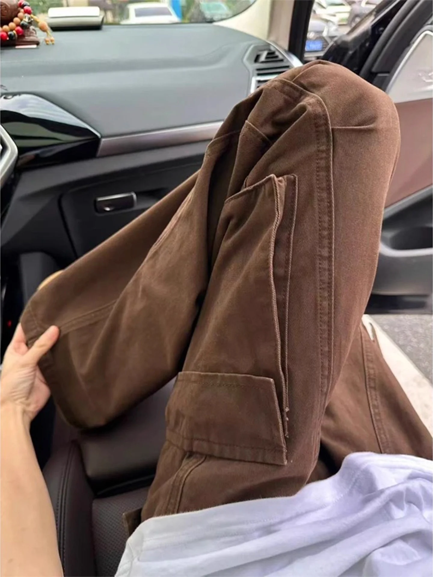 American Retro Brown Pleated Work Pants Men's Casual Loose Paratrooper Pants Multi-ket Straight Leg Trousers
American Retro Brown Pleated Work Pants Men's Casual Loose Paratrooper Pants Multi-ket Straight Leg Trousers