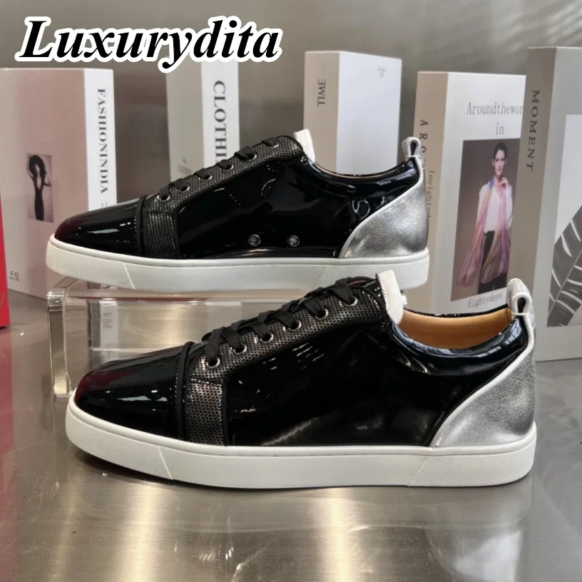 Top Quality Womens Trendy Casual Sneakers Luxury Mens Real Leather Tennis Shoes Designr Red Soled Tide Lovers Rivet Shoes HJ0331
Top Quality Womens Trendy Casual Sneakers Luxury Mens Real Leather Tennis Shoes Designr Red Soled Tide Lovers Rivet Shoes HJ0331