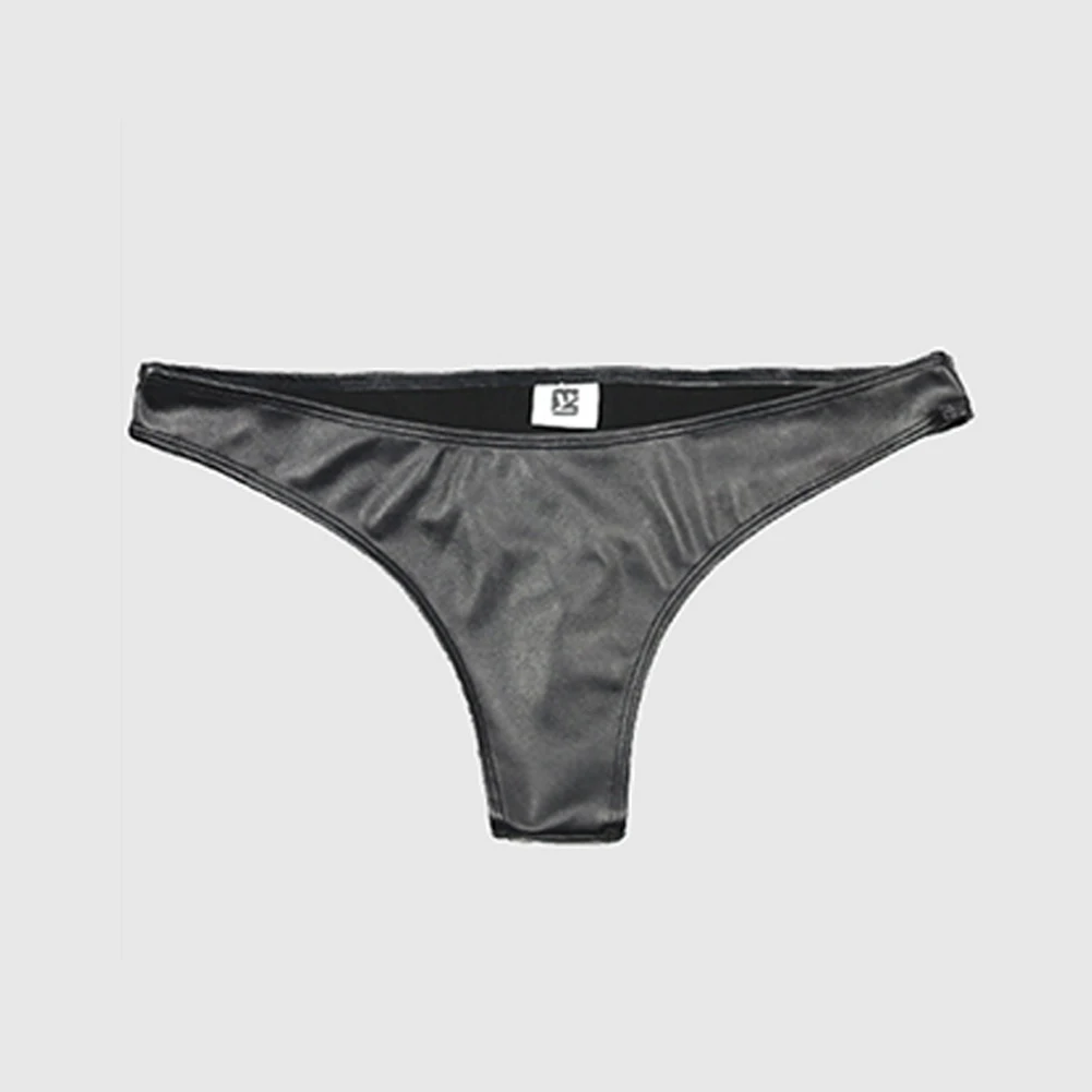 Womens Lingerie Thongs Sexy Leather Bikini Briefs Cheeky Thongs Knickers Nightclub Underwear Seamless Low Ries G-String
Womens Lingerie Thongs Sexy Leather Bikini Briefs Cheeky Thongs Knickers Nightclub Underwear Seamless Low Ries G-String