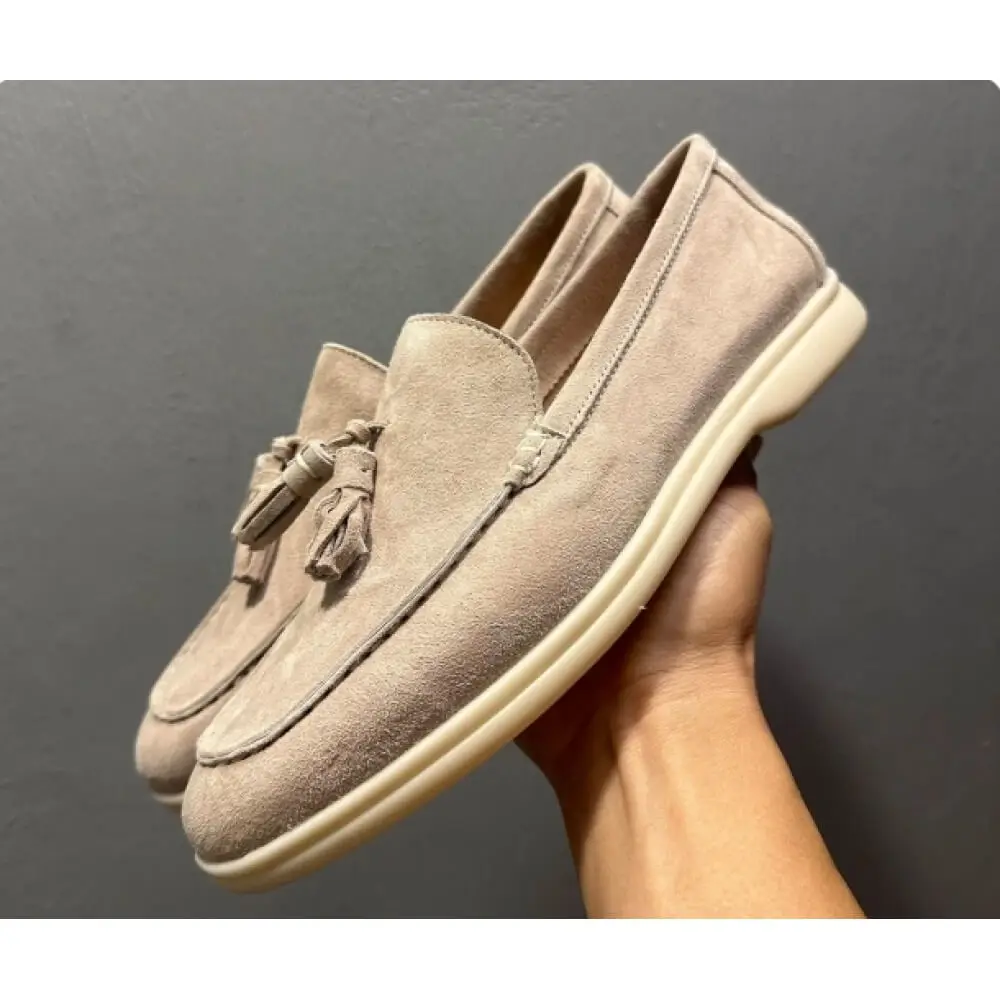 Handcrafted Beige Suede Tassel Loafers – Superior Craftsmanship, Timeless Versatile Appeal
Handcrafted Beige Suede Tassel Loafers – Superior Craftsmanship, Timeless Versatile Appeal
