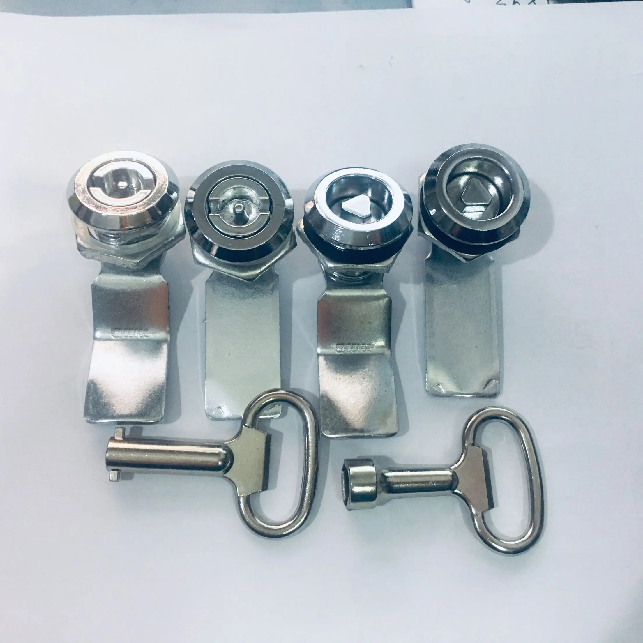 Iron Gas Electric Meter Cam Lock Key Kit For Door Cabinet Box Latch MS705 Switch Cabinet Distribution Box Cabinet Hardware
Iron Gas Electric Meter Cam Lock Key Kit For Door Cabinet Box Latch MS705 Switch Cabinet Distribution Box Cabinet Hardware