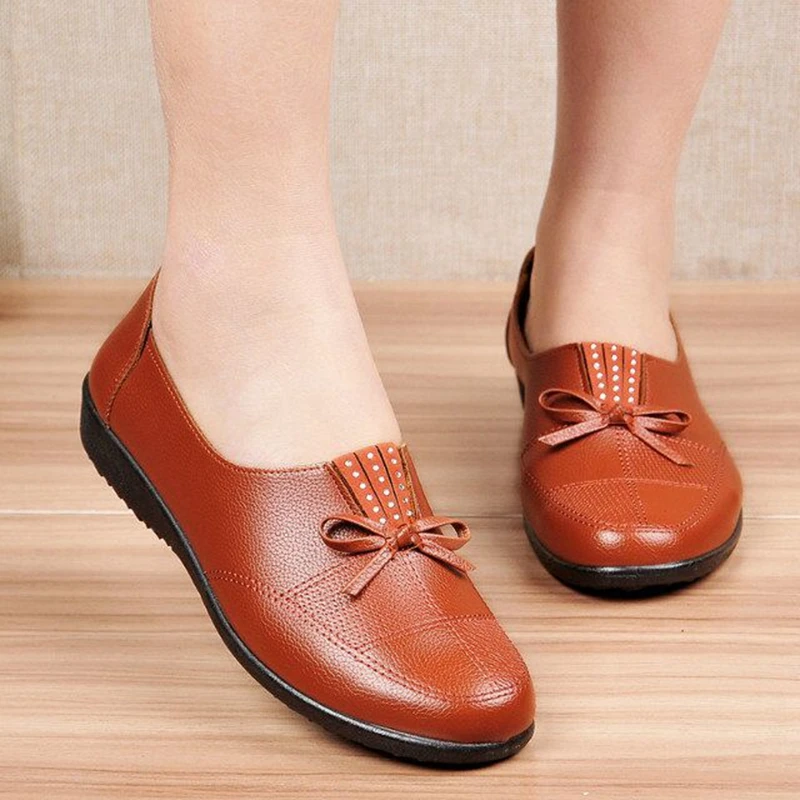Autumn Women's Shoes Women Leather Casual Flat Shoes Ladies Slip On Comfortable Black Work shoes Mother Shoes free shipping
Autumn Women's Shoes Women Leather Casual Flat Shoes Ladies Slip On Comfortable Black Work shoes Mother Shoes free shipping