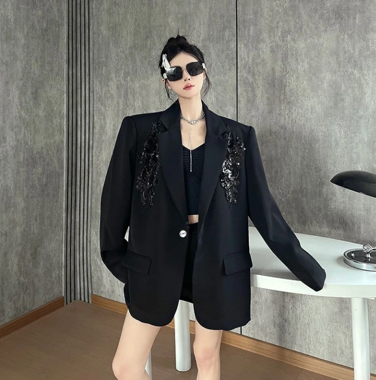Black Jacket Niche Sequin Embroidered Blazer For Women Long Sleeve High-End Luxury Custom Padded Shoulder Gothic Streetwear Coat
Black Jacket Niche Sequin Embroidered Blazer For Women Long Sleeve High-End Luxury Custom Padded Shoulder Gothic Streetwear Coat
