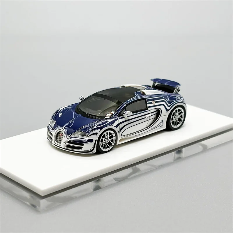 LJM 1:64 Veyron 16.4 Grand Sport L'Or Blanc — сине-белая ограниченная модель автомобиля из смолы 2999
LJM 1:64 Veyron 16.4 Grand Sport L'Or Blanc — сине-белая ограниченная модель автомобиля из смолы 2999