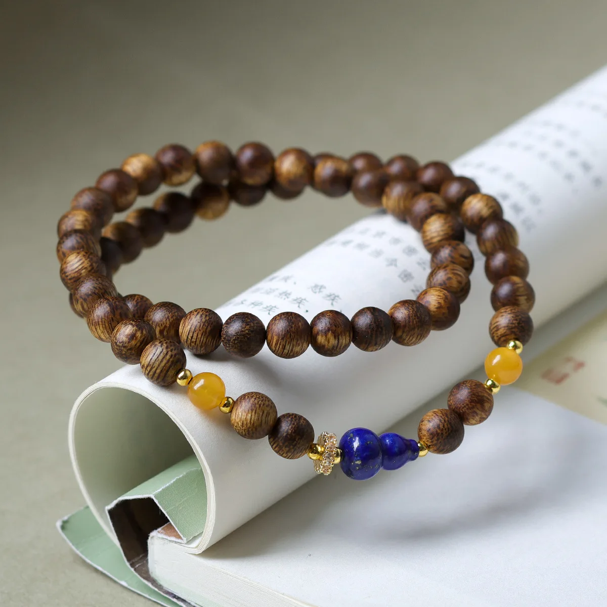 Vintage Green Agarwood Double Circle Bracelet Natural Lapis Lazuli Gourd Beaded Bracelet Gifts
Vintage Green Agarwood Double Circle Bracelet Natural Lapis Lazuli Gourd Beaded Bracelet Gifts