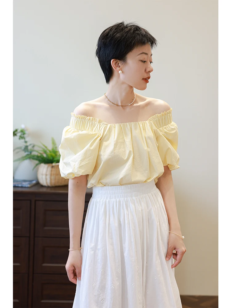 Новая женская блузка с квадратным вырезом и коротким рукавом, омолаживающая и стройнящая, с одним рукавом-фонариком, желтая, дышащая, свободного кроя
Новая женская блузка с квадратным вырезом и коротким рукавом, омолаживающая и стройнящая, с одним рукавом-фонариком, желтая, дышащая, свободного кроя