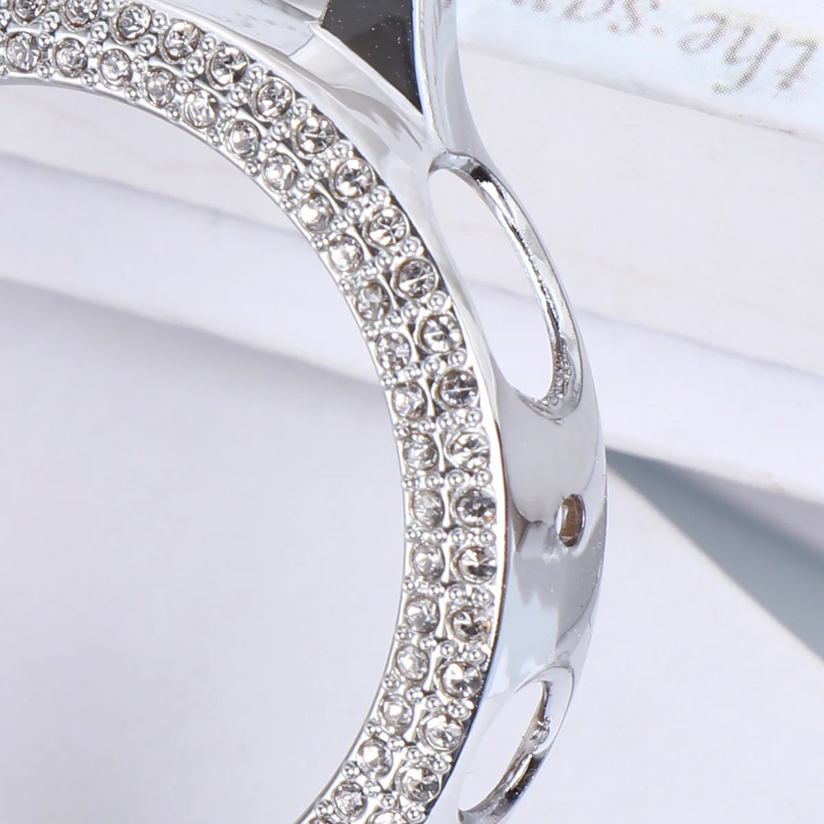 Watch Accessories Stylish Case Durable Material Protection Compatible for Active 2 44mm Silver Attractive Gift
Watch Accessories Stylish Case Durable Material Protection Compatible for Active 2 44mm Silver Attractive Gift