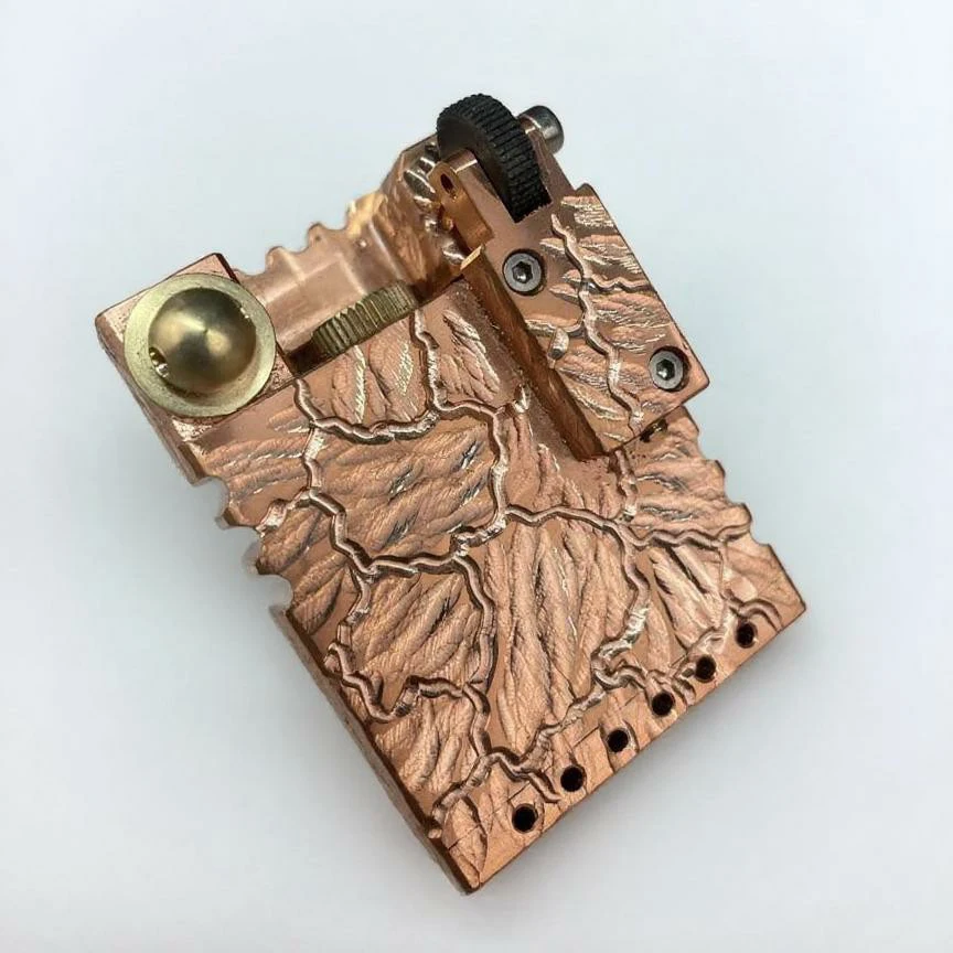 Handmade Mechanical Kerosen Oil Lighter Copper Material Lightning Pattern Design, Retro Vintage Gift for Men, Smoking Collection
Handmade Mechanical Kerosen Oil Lighter Copper Material Lightning Pattern Design, Retro Vintage Gift for Men, Smoking Collection