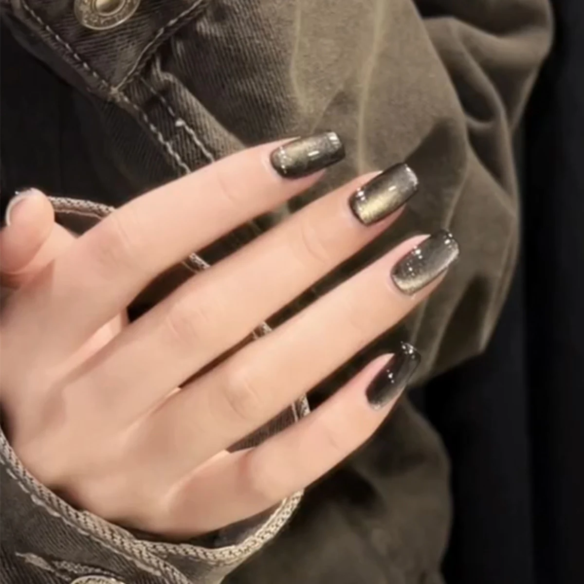 Luxury trend 24Pcs/Set Women Girls medium Square Black French Cat Eye Matte Full Coverage Wearable Fake Nail Press on Nail Art
Luxury trend 24Pcs/Set Women Girls medium Square Black French Cat Eye Matte Full Coverage Wearable Fake Nail Press on Nail Art