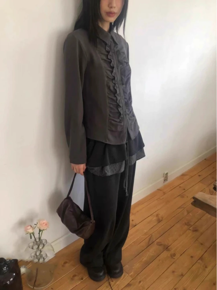 Japanese cute retro spicy girl plaid patchwork lace fake two-piece casual skirt pants autumn/ winter trend loose wide leg pants
Japanese cute retro spicy girl plaid patchwork lace fake two-piece casual skirt pants autumn/ winter trend loose wide leg pants