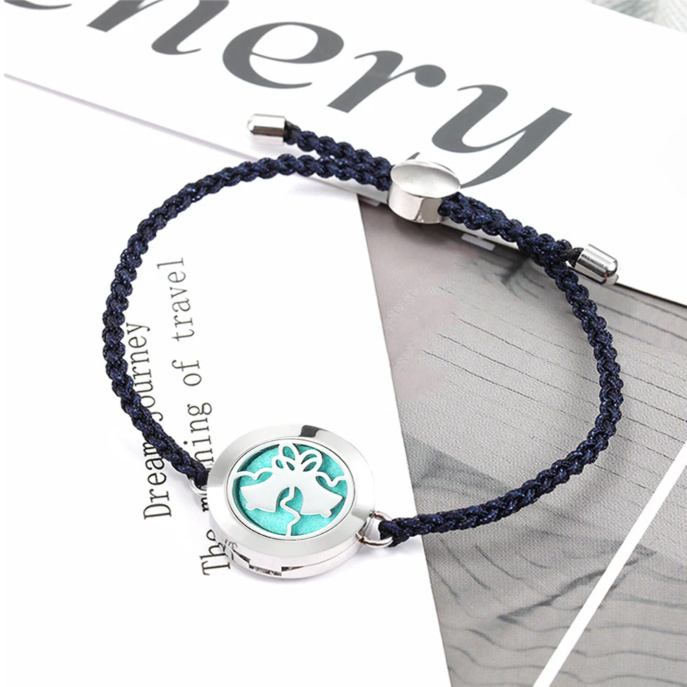 Bracelet Aromatherapy Diffuser Stylish Locket Adjustable Premium Material Women Bracelets Stainless Steel Wrist Accessory
Bracelet Aromatherapy Diffuser Stylish Locket Adjustable Premium Material Women Bracelets Stainless Steel Wrist Accessory