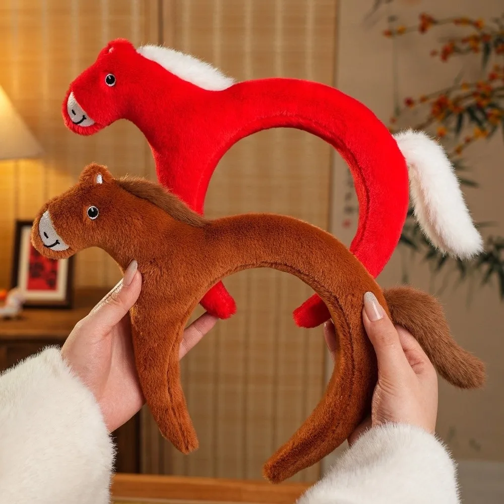 Chinese Style Sweet Mascot Plush Headband Soft Cartoon Horse Hair Hoop Plush New Year Pony Doll Headpiece Role Play
Chinese Style Sweet Mascot Plush Headband Soft Cartoon Horse Hair Hoop Plush New Year Pony Doll Headpiece Role Play