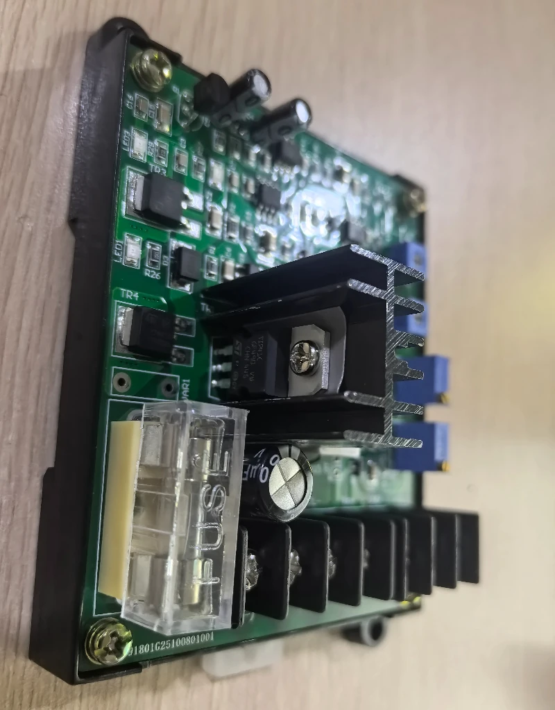 Single-channel High-current Hydraulic Proportional Valve Amplifier Board P-DC-24 Power Amplifier for Pressure Control Valve
Single-channel High-current Hydraulic Proportional Valve Amplifier Board P-DC-24 Power Amplifier for Pressure Control Valve