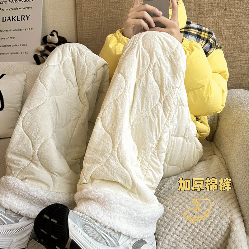 Men Winter Sweatwear Thick Fleece Sweatpant Lambswool Thermal Trousers Casual Pants Waterproof Windproof Warm Pants
Men Winter Sweatwear Thick Fleece Sweatpant Lambswool Thermal Trousers Casual Pants Waterproof Windproof Warm Pants