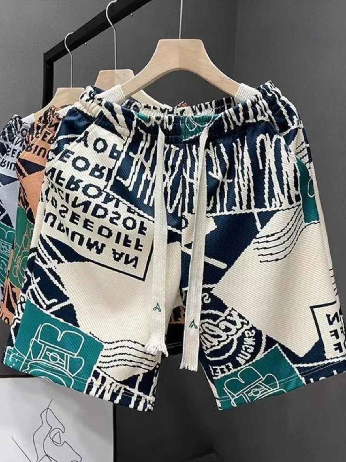 Летние мужские шорты-бриджи 2024: модные прямые брюки-капри, спортивные повседневные пляжные штаны из полиэстера
Летние мужские шорты-бриджи 2024: модные прямые брюки-капри, спортивные повседневные пляжные штаны из полиэстера