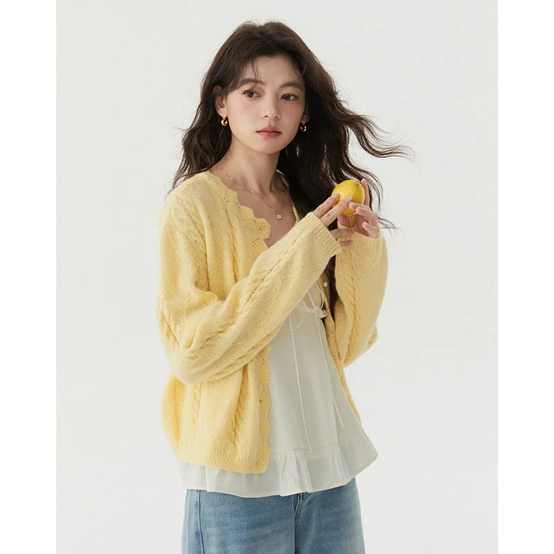 Slimming Large Size Women's Knitted Sweater Spring Autumn Hollow out Thin Long Sleeve Cardigan Versatile Commute Style Fashion
Slimming Large Size Women's Knitted Sweater Spring Autumn Hollow out Thin Long Sleeve Cardigan Versatile Commute Style Fashion