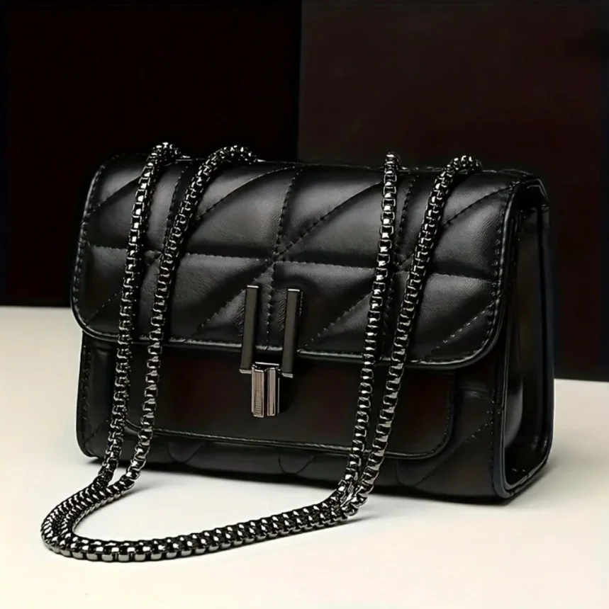 Women's Elegant Black Quilted Messenger Bag Lightweight Casual Crossbody Purse for Daily Work Travel Shopping
Women's Elegant Black Quilted Messenger Bag Lightweight Casual Crossbody Purse for Daily Work Travel Shopping