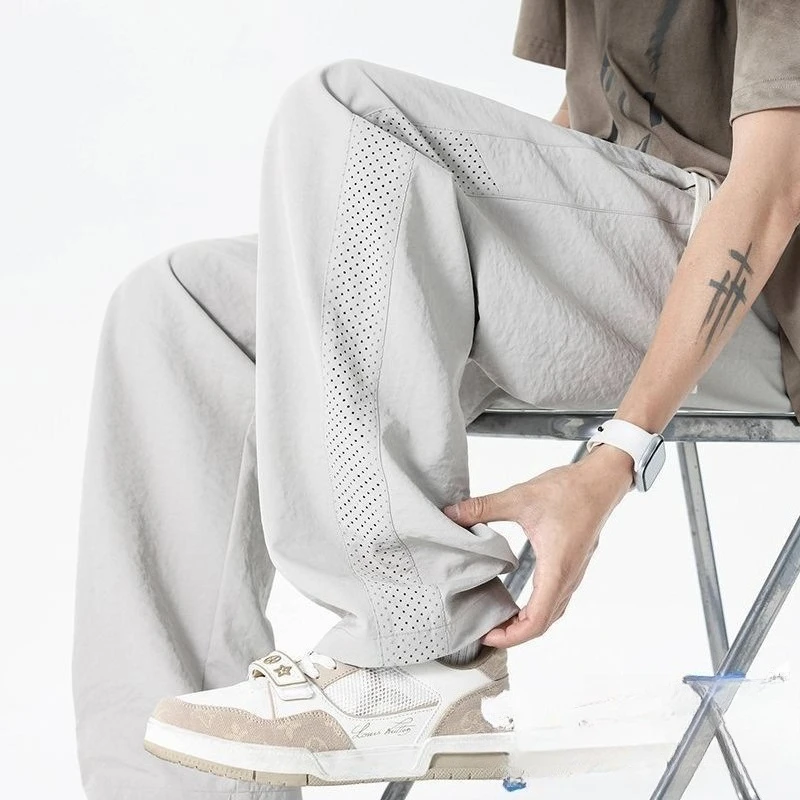 Mesh Ice Silk Cool Pants for Men Breathable Baggy Outdoor Straight Leg Thin Long Pants Quick-drying Waist Drawstring Sweatpants
Mesh Ice Silk Cool Pants for Men Breathable Baggy Outdoor Straight Leg Thin Long Pants Quick-drying Waist Drawstring Sweatpants