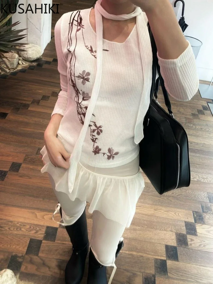 KUSAHIKI 2024 Autumn Butterfly Flower Graphic T Shirts Base Layer Shirt with Scarf Spicy Girl Fashion Slim Y2k Top
KUSAHIKI 2024 Autumn Butterfly Flower Graphic T Shirts Base Layer Shirt with Scarf Spicy Girl Fashion Slim Y2k Top