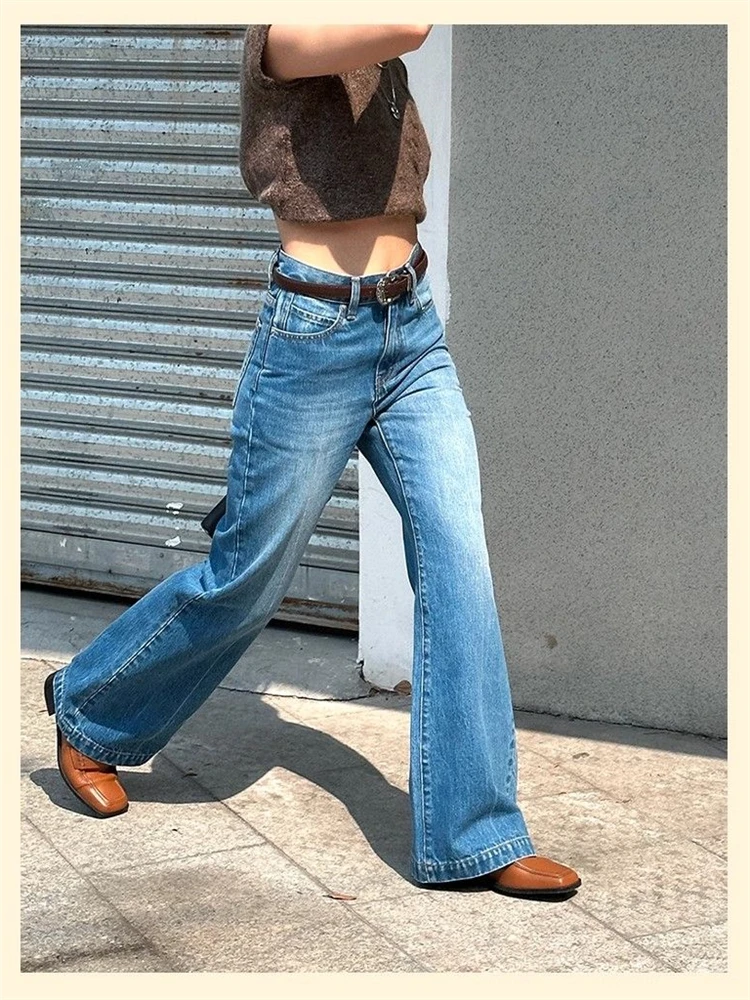 Women's Vintage Street Style Blue Denim Jeans Cool Girl Casual Bottoms Female Trousers High Waist Wide Leg Denim Pants 
Women's Vintage Street Style Blue Denim Jeans Cool Girl Casual Bottoms Female Trousers High Waist Wide Leg Denim Pants