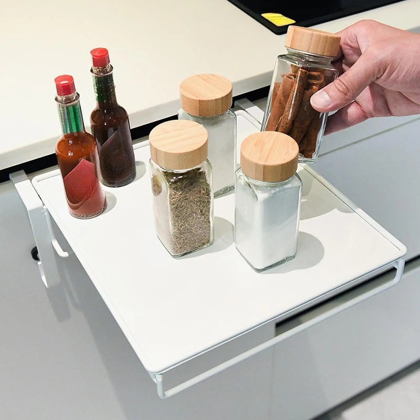 Cabinet Door Organizer Carbon Steel Easy Use White Convenient Space Saving Foldable Gift Supplies Versatile Rack for Pantry Home
Cabinet Door Organizer Carbon Steel Easy Use White Convenient Space Saving Foldable Gift Supplies Versatile Rack for Pantry Home