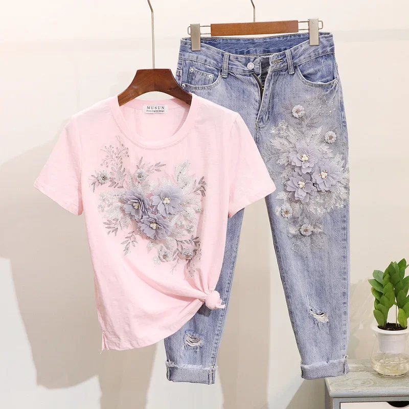 Fashion 2 Piece Set Women Korean Jeans Suit Beading Embroidery Tshirt Tops + High Waist Hole Pants Sets Casual Outfits
Fashion 2 Piece Set Women Korean Jeans Suit Beading Embroidery Tshirt Tops + High Waist Hole Pants Sets Casual Outfits