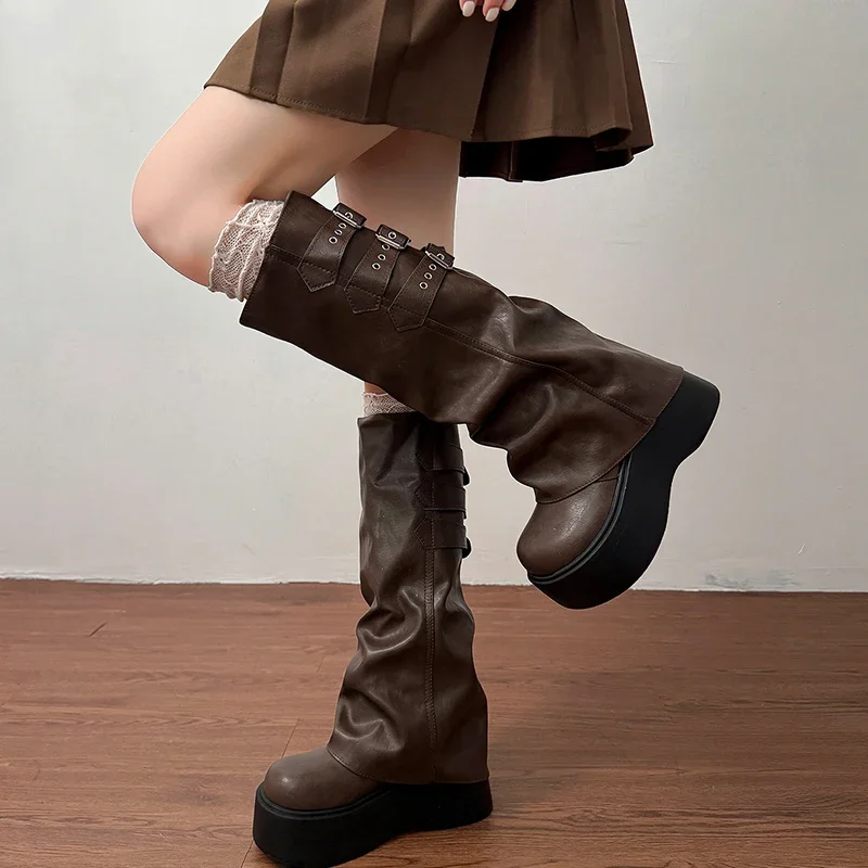 Retro Women's Knee High Boots Fashion Punk Style Casual Shoes High End Stack Platform Boots for Woman Designer Boots Botas Mujer
Retro Women's Knee High Boots Fashion Punk Style Casual Shoes High End Stack Platform Boots for Woman Designer Boots Botas Mujer