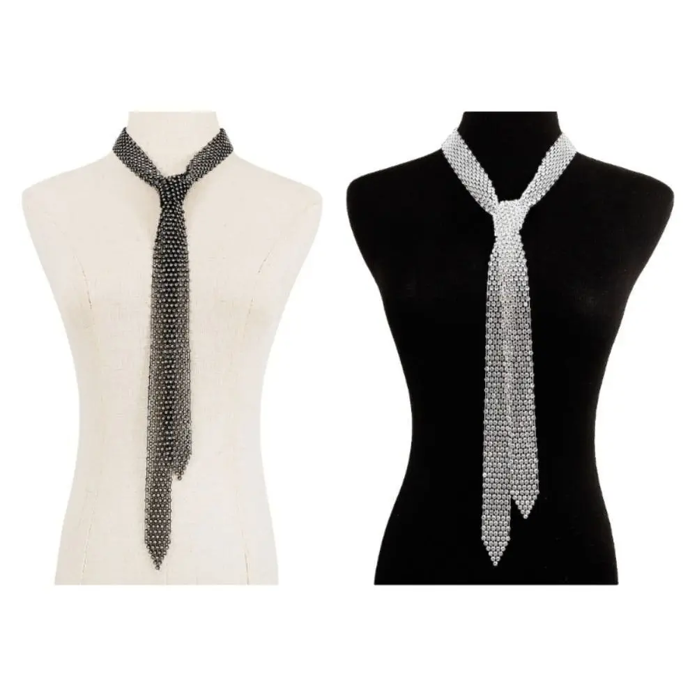 Elegant 1.3 Meters Long Bling Scarf Neckerchief Sparkling Luxury Choker Necklace Shiny Rhinestones Tie Women Fashion
Elegant 1.3 Meters Long Bling Scarf Neckerchief Sparkling Luxury Choker Necklace Shiny Rhinestones Tie Women Fashion