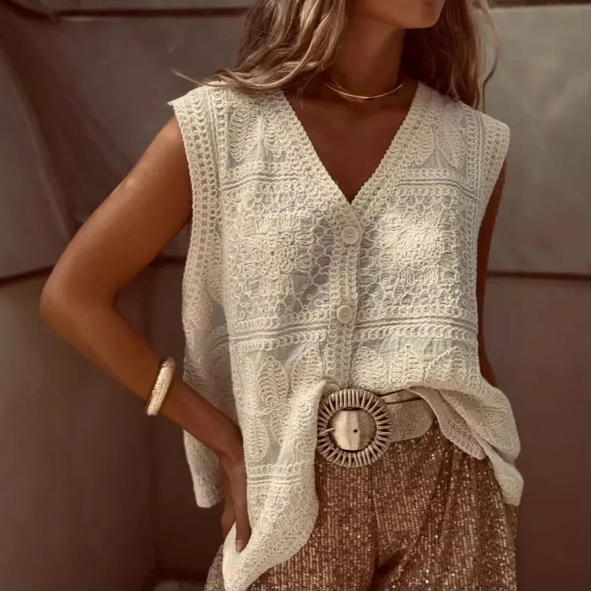 Crochet Vests Jackets Women Tank Tops Vintage Cotton Floral Embroidery Sleeveless Summer Loose Boho Beach Cover-Up Casual Blusas
Crochet Vests Jackets Women Tank Tops Vintage Cotton Floral Embroidery Sleeveless Summer Loose Boho Beach Cover-Up Casual Blusas