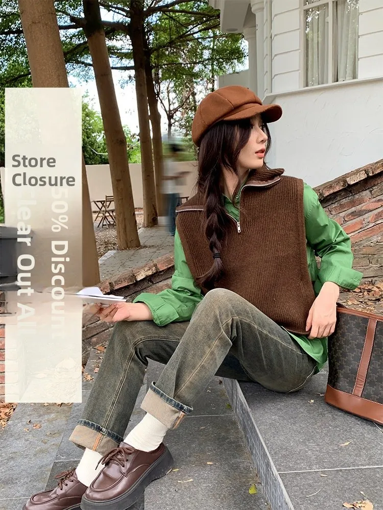 Yang Bubble Neck Knitted Half Zipper Sleeveless Vest Set Fashionable Two-Piece Suit for Women in Their Late Twenties
Yang Bubble Neck Knitted Half Zipper Sleeveless Vest Set Fashionable Two-Piece Suit for Women in Their Late Twenties