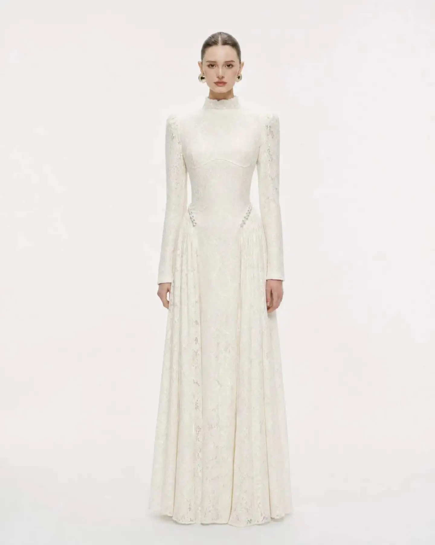 High Quality 2026 Modest High Neck Long Sleeve Floral Lace Maxi Dress with Pearl Trim for Women
High Quality 2026 Modest High Neck Long Sleeve Floral Lace Maxi Dress with Pearl Trim for Women