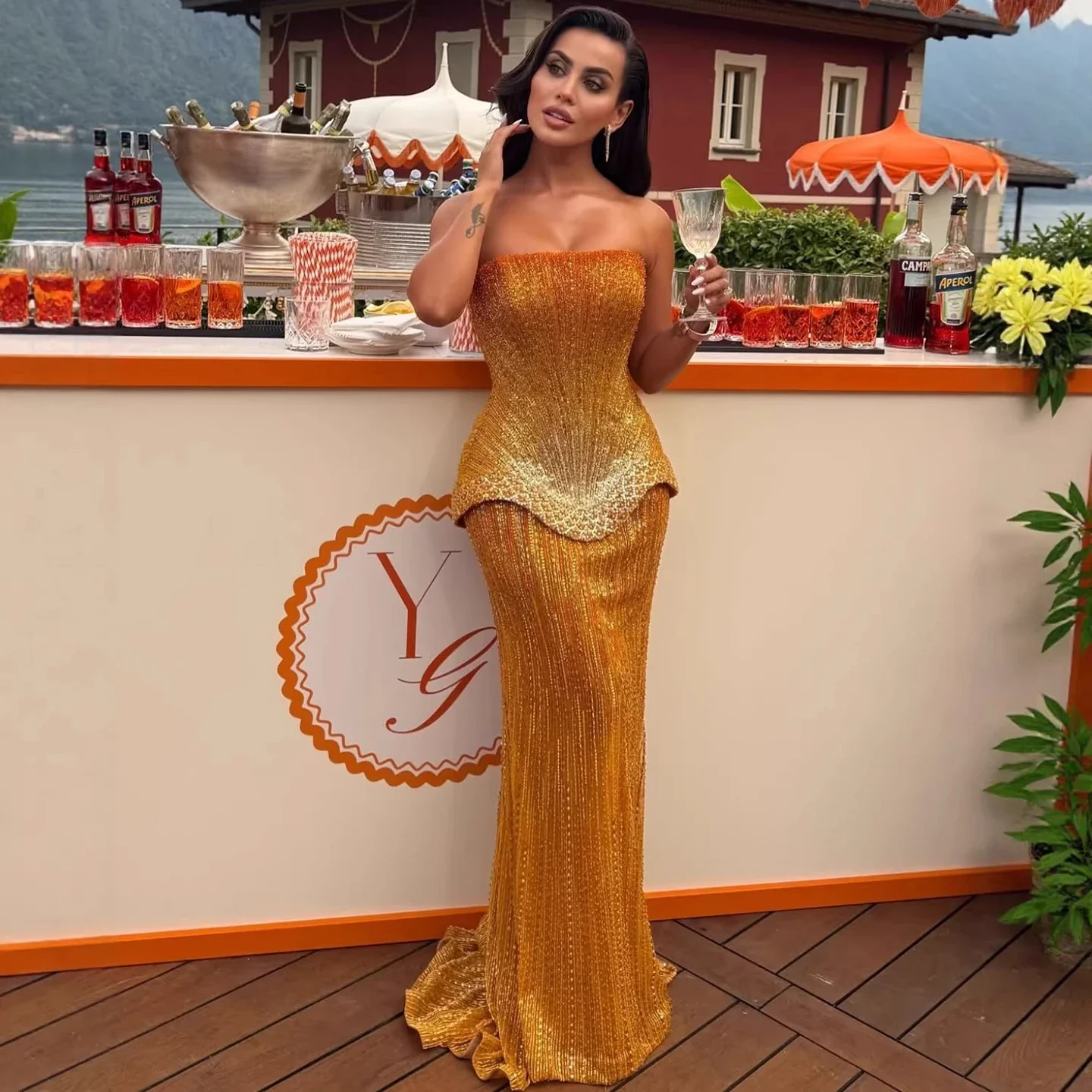 Aunber Custom Arabic Diamonds Rhinestones Haute Couture Gowns for Wedding Paraty Luxury Beads Crystals Evening Prom Dresses
Aunber Custom Arabic Diamonds Rhinestones Haute Couture Gowns for Wedding Paraty Luxury Beads Crystals Evening Prom Dresses