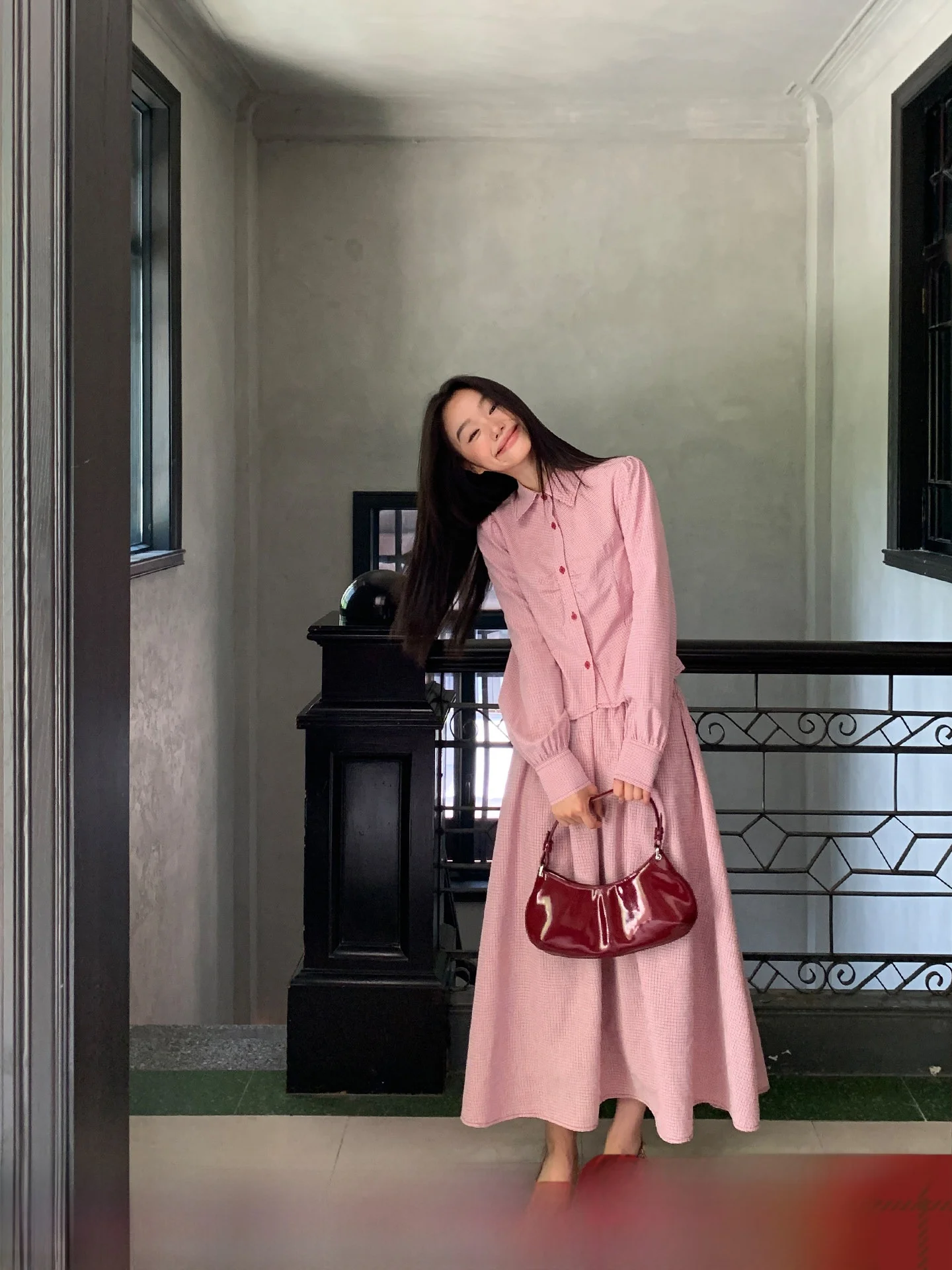 Осенний клетчатый комплект с юбкой irt, женский облегающий комплект с милой сказочной юбкой, комплект из двух предметов, длинный ансамбль French Sle Faion
Осенний клетчатый комплект с юбкой irt, женский облегающий комплект с милой сказочной юбкой, комплект из двух предметов, длинный ансамбль French Sle Faion