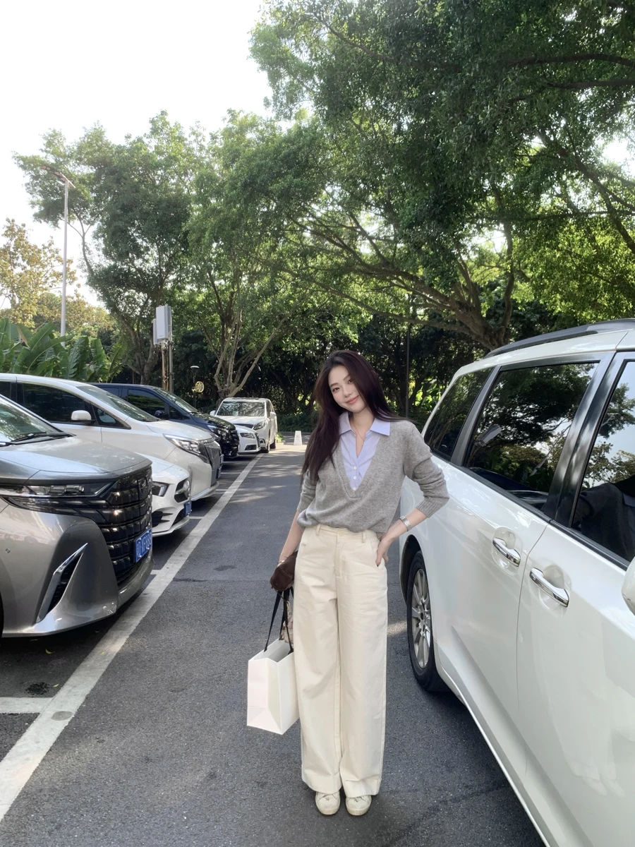 Свободные женские повседневные брюки с высокой талией, прямые, из хлопка и шелка, весна 2026, новые, широкие, длинные, в стиле кэжуал
Свободные женские повседневные брюки с высокой талией, прямые, из хлопка и шелка, весна 2026, новые, широкие, длинные, в стиле кэжуал