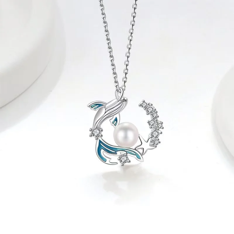 S925 pure silver whale women's necklace unique ethnic trend original niche design zircon round bead pendant
S925 pure silver whale women's necklace unique ethnic trend original niche design zircon round bead pendant